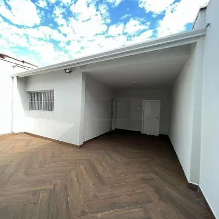 Buy this 3 bed house on Shopping Center Cidade Alta in Rua Voluntários de Piracicaba, Cidade Alta