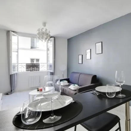Image 4 - 4 Rue Saint-Merri, 75004 Paris, France - Apartment for rent