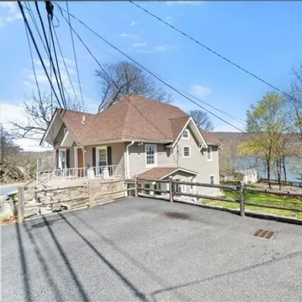 Image 3 - 342 Jersey Ave, Greenwood Lake, New York, 10925 - House for sale