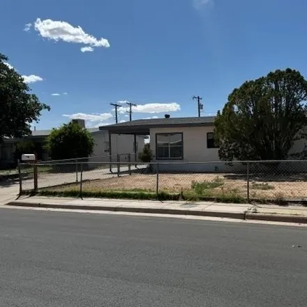 Buy this 3 bed house on 805 Ridgecrest Drive in Alamogordo, NM 88310