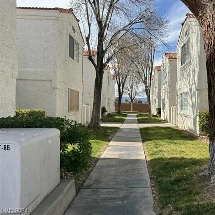 Image 4 - 1901 Edmond Street, Las Vegas, NV 89146, USA - Condo for rent