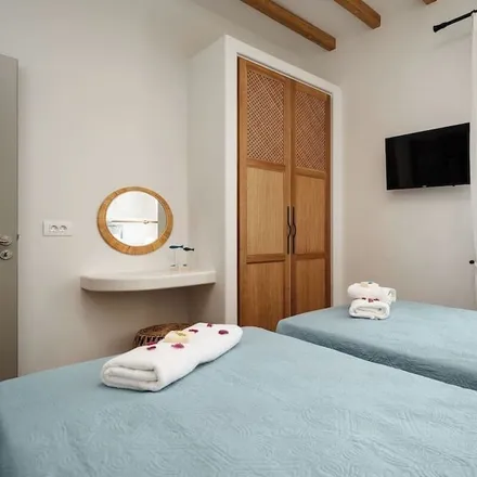 Image 7 - Naxos, Naxos Regional Unit, Greece - Apartment for rent