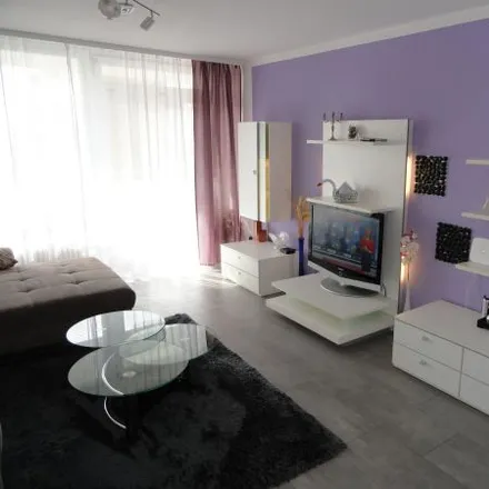 Rent this 4 bed apartment on Inheidener Straße 71 in 60385 Frankfurt, Germany