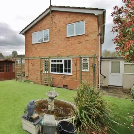 Buy this 4 bed house on 65 Pinks Hill in Swanley, BR8 8NN