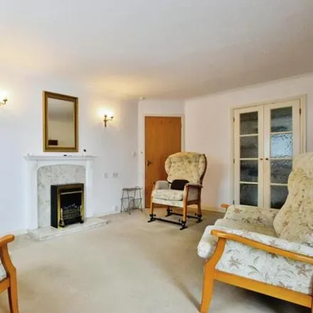 Image 3 - 1st Timperley Scout Group, Park Road, Sale, WA15 6UA, United Kingdom - Apartment for sale