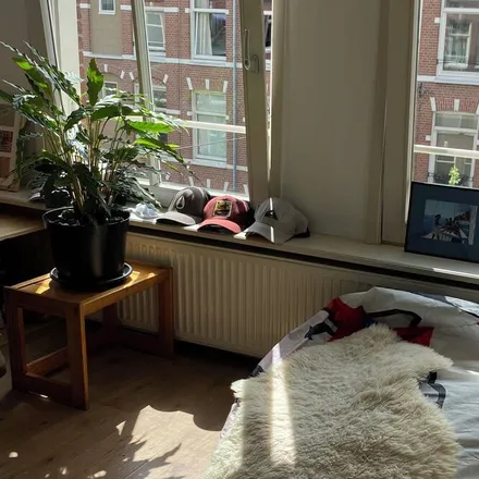 Rent this 1 bed apartment on 1051 EV Amsterdam