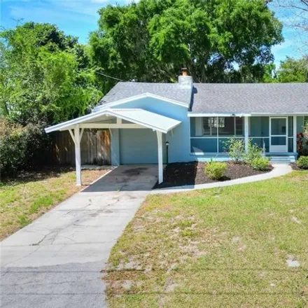Image 2 - 953 7th Street Northwest, Winter Haven, FL 33881, USA - House for sale