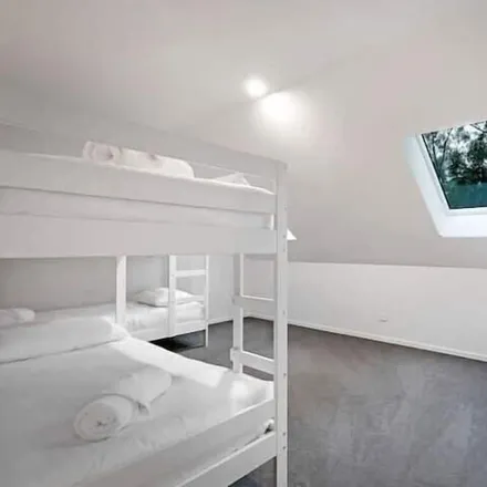 Rent this 3 bed house on Ridgeway TAS 7054