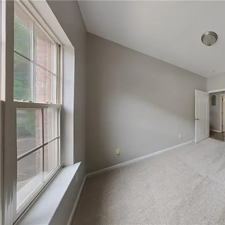 Image 9 - 6540 Quarterbridge Lane, Charlotte, NC 28262, USA - Condo for sale