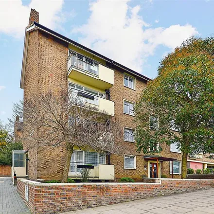 Rent this studio apartment on Warner House in Abercorn Place, London