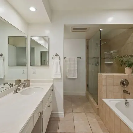 Image 2 - 403 South Spalding Drive, Beverly Hills, CA 90212, USA - Apartment for rent