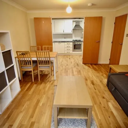 Image 1 - 5 Powderhall Rigg, City of Edinburgh, EH7 4GA, United Kingdom - Apartment for rent