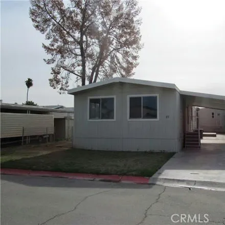 Buy this studio apartment on 41 Fountain Circle in Blythe, CA 92225
