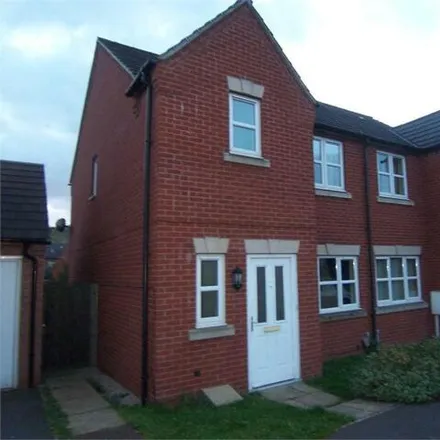 Rent this 3 bed duplex on Lawrence Avenue in Mansfield Woodhouse, NG19 8DJ
