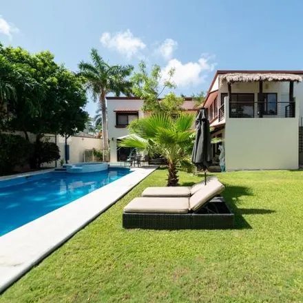 Buy this 6 bed house on Calle Paseo del Mar in 77560 Cancún, ROO