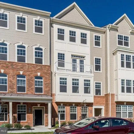 Rent this 3 bed condo on 7135 Beaumont Place in Hanover, Howard County