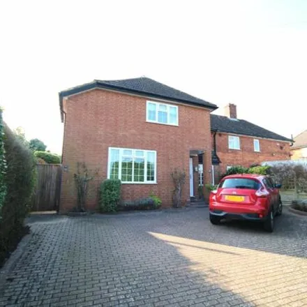 Buy this 4 bed duplex on Lovel Road in Chalfont St Peter, SL9 9NW