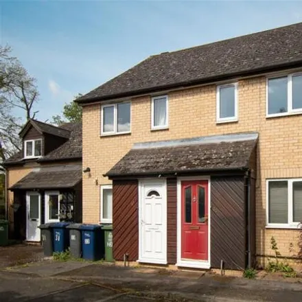 Buy this 2 bed townhouse on 12 Primary Court in Cambridge, CB4 1NB