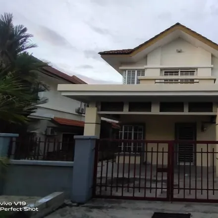 Rent this 4 bed apartment on unnamed road in Seksyen 5 Bandar Bukit Mahkota, 77188 Kajang Municipal Council