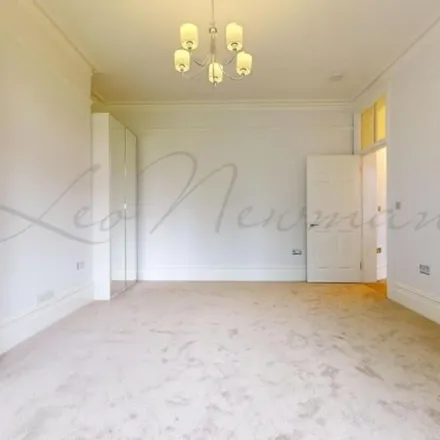 Image 7 - Dibdin House, 1-120 Maida Vale, London, W9 1QE, United Kingdom - Apartment for rent