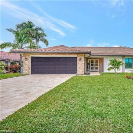 Rent this 4 bed house on 9867 White Sands Place in Spanish Wells, Bonita Springs