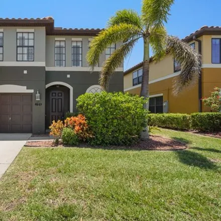 Image 3 - 645 Oleander Avenue, Satellite Beach, FL 32937, USA - Townhouse for rent
