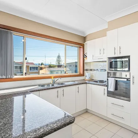 Rent this 2 bed apartment on Warilla NSW 2528