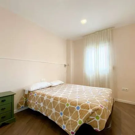 Rent this 1 bed apartment on Avinguda del Regne de València in 18, 46005 Valencia