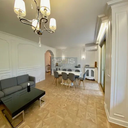 Rent this 3 bed apartment on 7 Avenue de Grande-Bretagne in 69006 Lyon, France