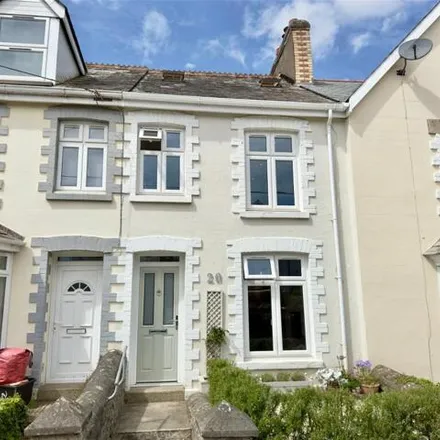 Buy this 3 bed townhouse on Trevanion Road in Bodieve, PL27 7NZ