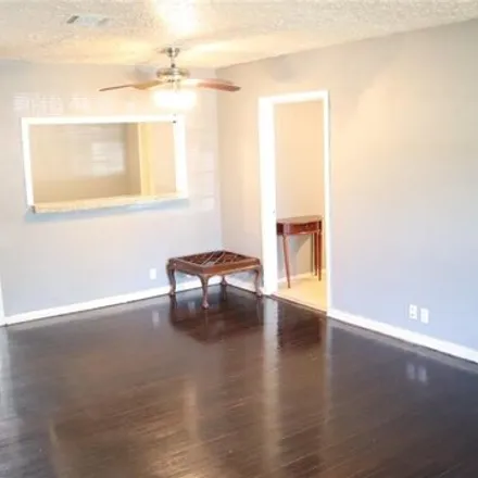 Image 3 - 3732 Cosby Street, Foster Place, Houston, TX 77021, USA - House for rent