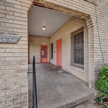 Image 3 - 6132 Victor Street, Dallas, TX 75214, USA - House for sale
