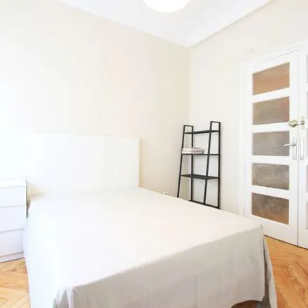 Image 6 - SelfBank, Calle de Serrano, 120, 28006 Madrid, Spain - Apartment for rent