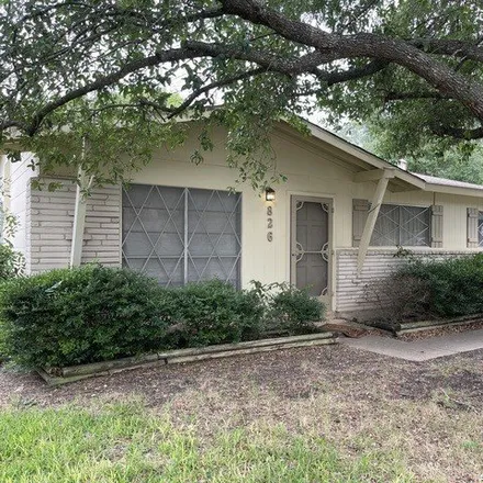 Buy this 3 bed house on 882 Highgate Road in Universal City, Bexar County