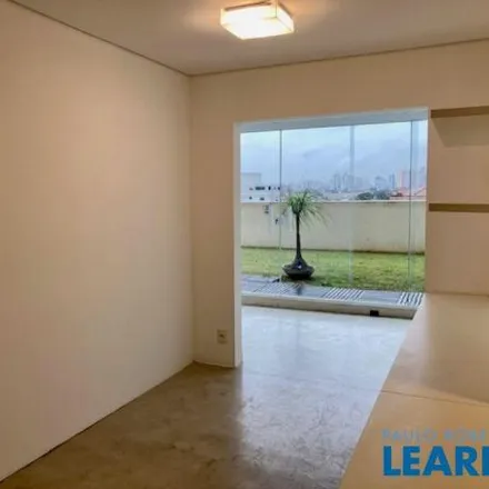 Buy this 2 bed apartment on Rua Camburiú 317 in Vila Ipojuca, São Paulo - SP