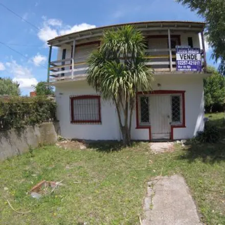 Buy this studio house on Avenida Chascomús 568 in Partido de La Costa, 7109 Mar de Ajó