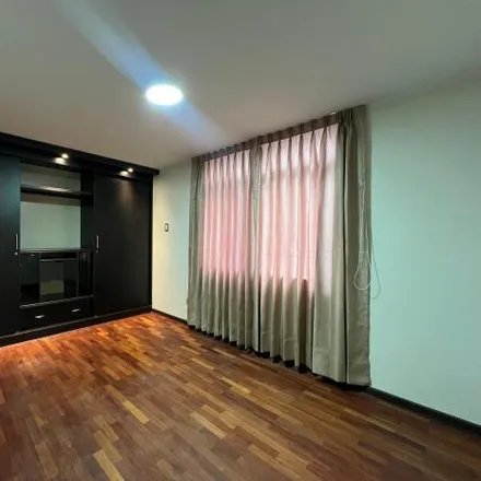 Rent this 2 bed apartment on BLEND SALON by Lizbeth Chirinos in Calle Mercaderes 182, Santiago de Surco
