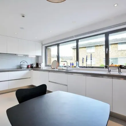 Image 2 - Chalk Farm Road, Maitland Park, London, NW1 8EU, United Kingdom - Townhouse for rent