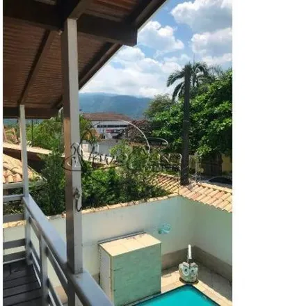 Buy this 3 bed house on Rua dos Gerânios in Flórida, Praia Grande - SP