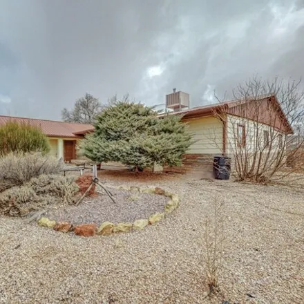 Image 4 - 1268 2nd Street, Grants, NM 87020, USA - House for sale