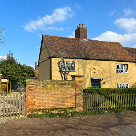 Rent this 3 bed house on The Kings Arms in 31 The Green, Cardington