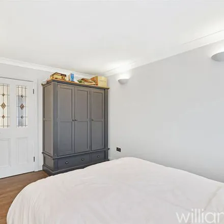 Rent this 1 bed apartment on Derby Road in London, E18 2PX