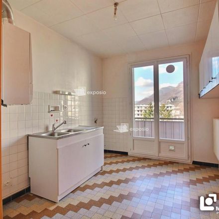 Rent this 3 bed apartment on Saint-Égrève in 38120 Saint-Égrève, France