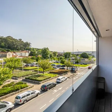 Image 4 - Praça das Flores, 4350-086 Porto, Portugal - Apartment for rent