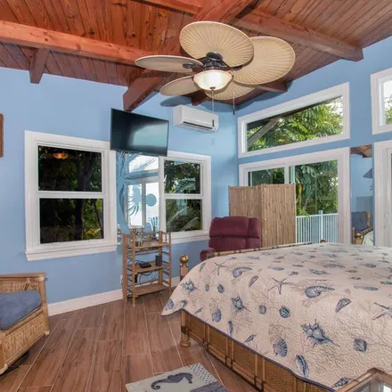 Image 3 - Summerland Key, FL, 33042 - House for rent