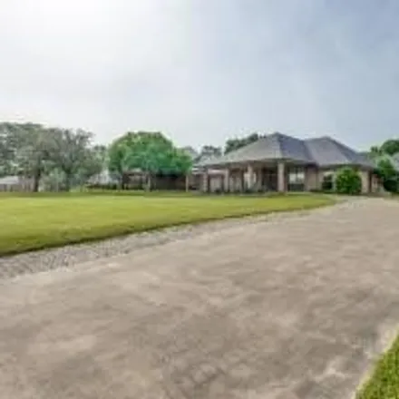 Image 2 - 758 Indian Springs Trail, Kennedale, Tarrant County, TX 76060, USA - House for sale