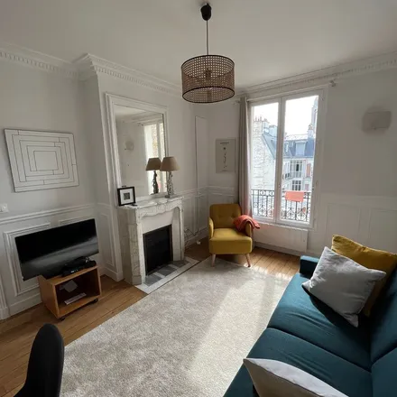 Rent this 2 bed apartment on 41 Rue de Chaillot in 75116 Paris, France