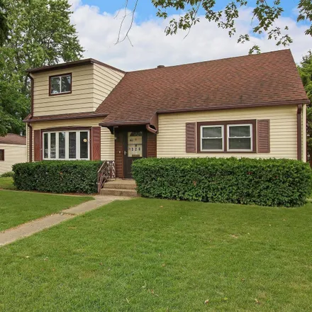 Buy this 4 bed house on 320 East Bernice Avenue in Northlake, IL 60164