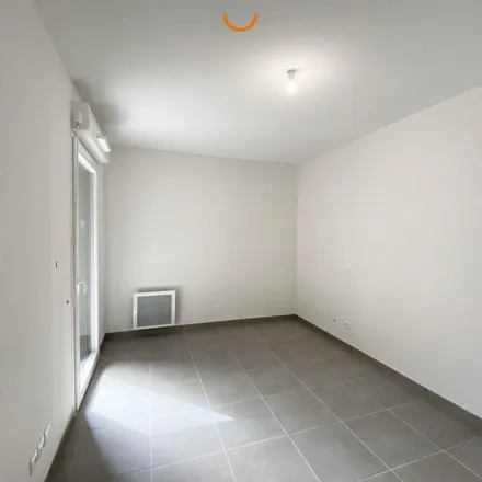 Image 2 - 3 Rue du Réservoir, 34200 Sète, France - Apartment for rent