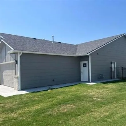 Image 2 - Cypress Street, Bel Aire, KS 67226, USA - House for sale